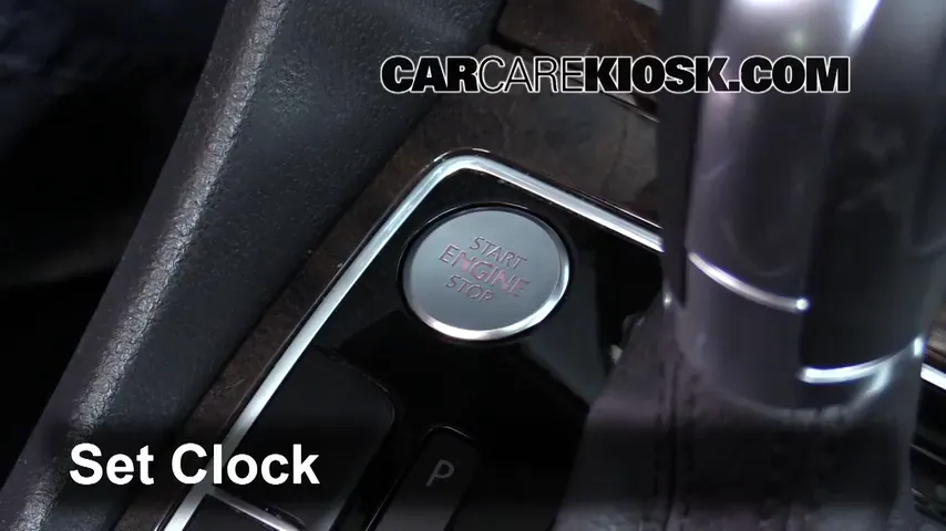 2015 Volkswagen Passat SEL Premium 3.6L V6 Reloj